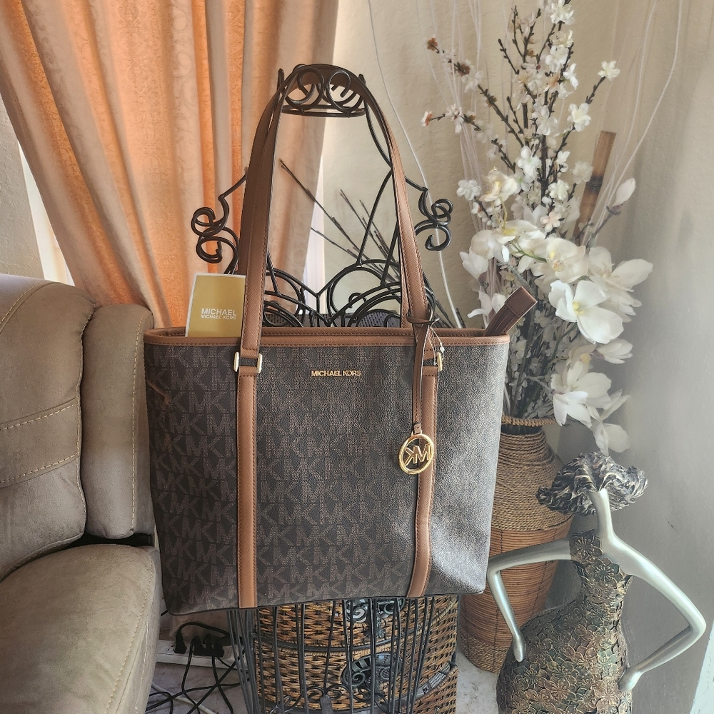 Michael Kors Signature Brown Tote